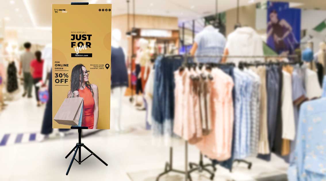 5 Alasan Roll Up Tripod dan X Banner Jadi Andalan Saat Event